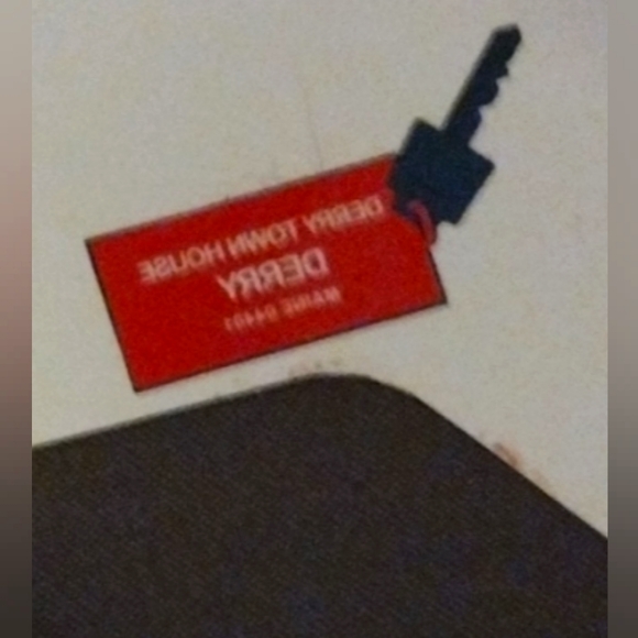 7 Pack IT Chapter Two Pennywise Temporary Tattoos ~ Halloween or any Occasion - Picture 8 of 11